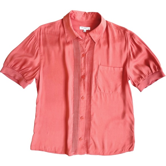 Equipment Femme Blouse, Silk Blend, Short Sleeves, Pleated Details, Size Medium - Picture 5 of 7